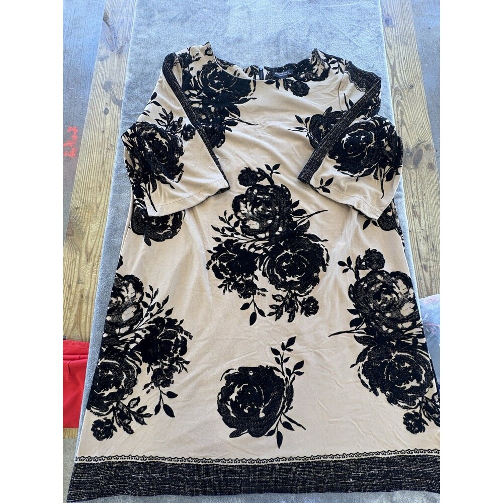 Signature by Robbie Bee 😁Womens 24w Dress Velvet 3/4 Sleeve
